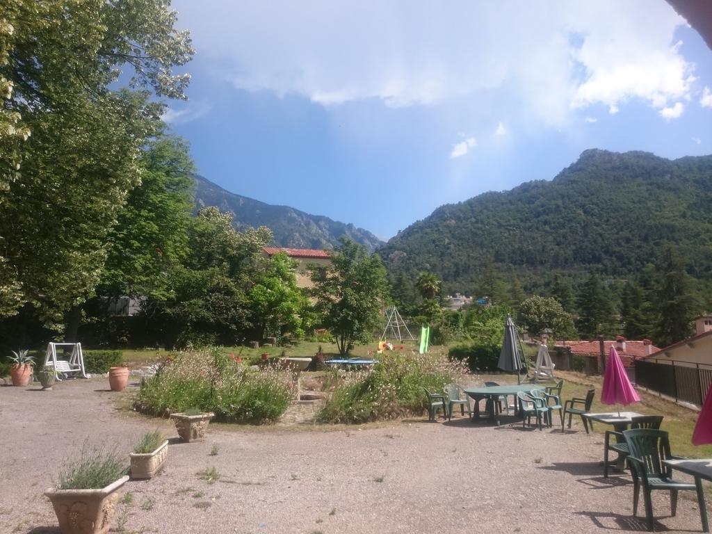 Hotel Le Mas Fleuri Vernet-les-Bains Exteriér fotografie